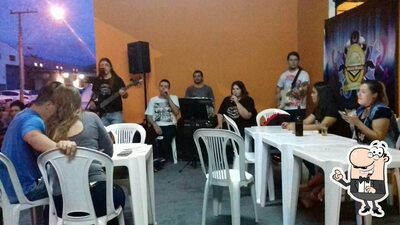 Veja imagens do interior do Pub 13