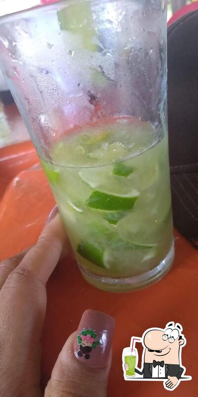 Quiosque da Tia Lú serve uma seleção de bebidas