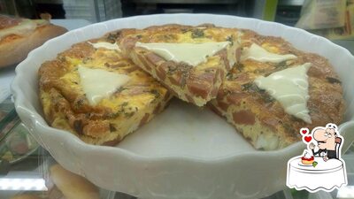 7 Fontane serve un'ampia gamma di dessert