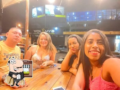 a área exterior é uma característica importante do Marmitaria e Pizzaria Ulisses Durans