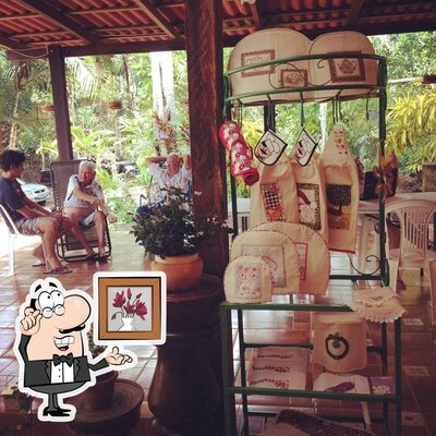 Veja imagens do interior do Café com Lazer