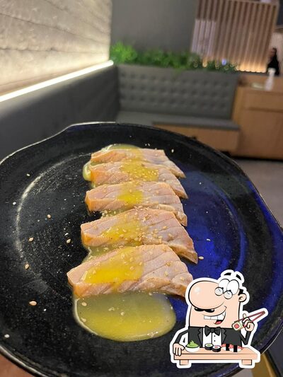 Presenteie-se com sushi no Koguchi Sushi