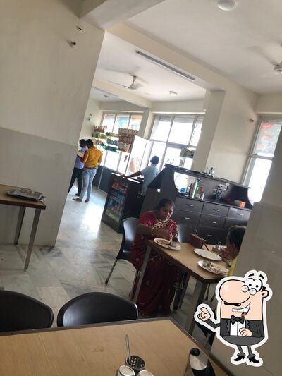 Check out how Pagdi restaurant looks inside