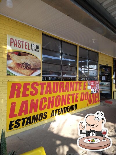 Comida em Restaurante e Lanchonete do Mel