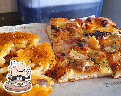 Platti al Matrem Bakery & Pizza