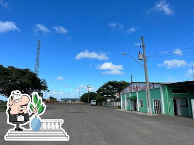 Desfrute da vista da área externa do Restaurante Tio Pedro