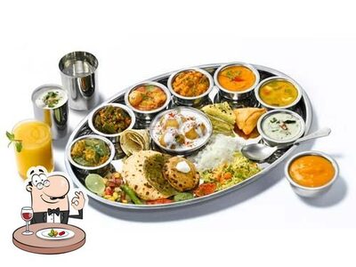 Food at Kirtis Kitchen Services"