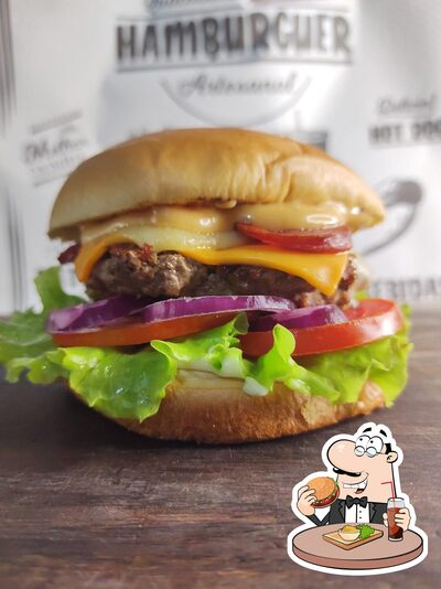 Delicie-se com um hambúrguer no Gama'S Burger