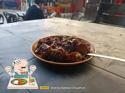 Meals at Chanda Foods