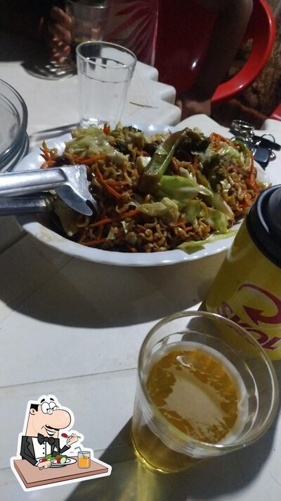 Comida em Koide Mercearia Tem Tudo