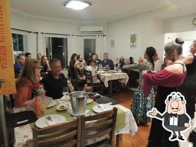 Veja imagens do interior do Recanto Ibérico Restaurante e Petiscaria
