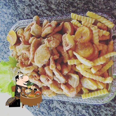 Comida em Bacutia Pub