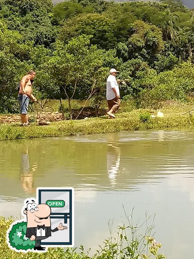 Você pode espairecer no na área externa do Pesque e Pague do Bininho