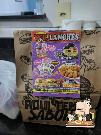 Comida em W&E LANCHES