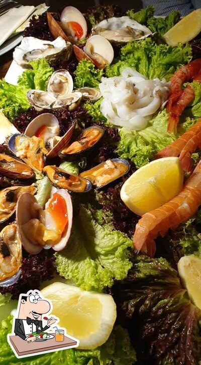 Platti al Zio Pesce Restaurant- Officina di Mare