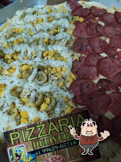 Comida em Pizzaria Bob Lanches