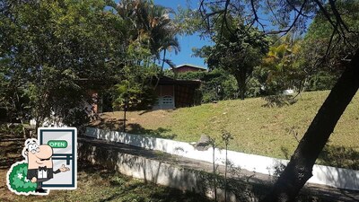 a área exterior é uma característica importante do Recanto do Avião - Restaurante em Piracaia SP