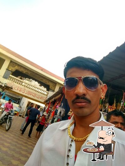 The exterior of Basmatnagar Wine Shop