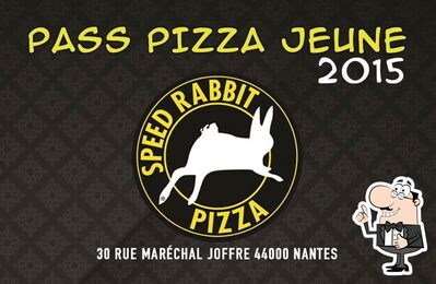 L'annonce publicitaire montre les informations sur Speed Rabbit Pizza