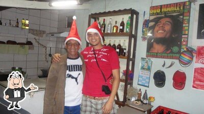 O interior do Bar Morro do Macaco Molhado