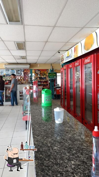 Veja imagens do interior do PARADOURO COSTA DOCE