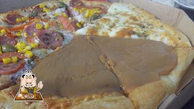 Experimente pizza no Pizzas da Lú