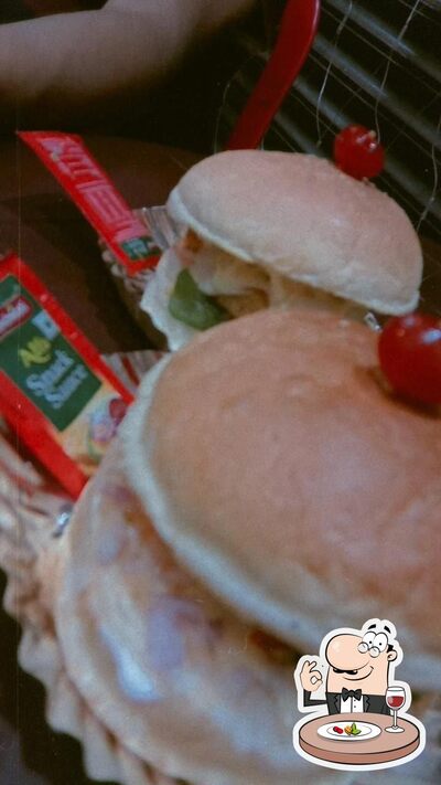 Food at Cafe 6591