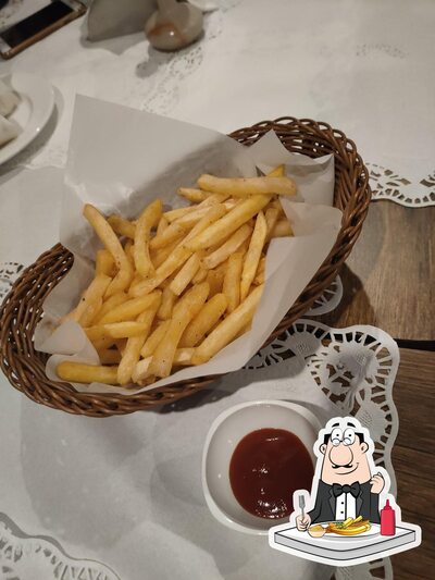 Order French fries with different sauces