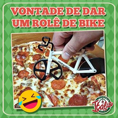 A publicidade apresenta informações sobre o Pizzaria Itália (Unidade Pinheirinho)