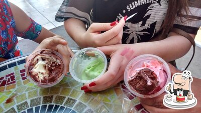 Não esqueça de experimentar uma sobremesa no Danni e Beppe Gelateria
