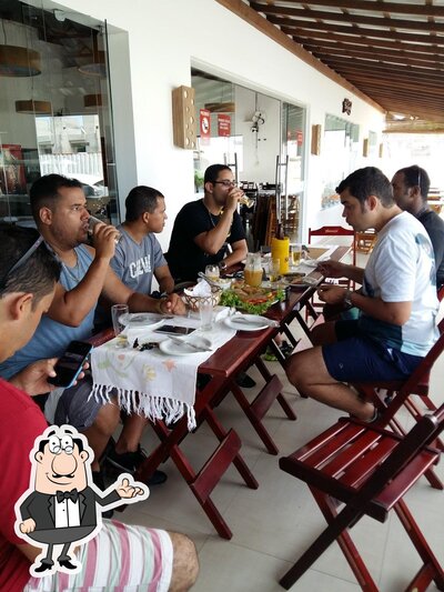 Veja imagens do interior do Da Mara Beach