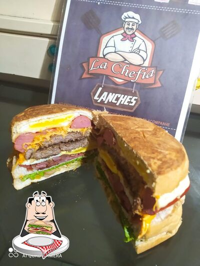 Lá Chefia Lanches foto