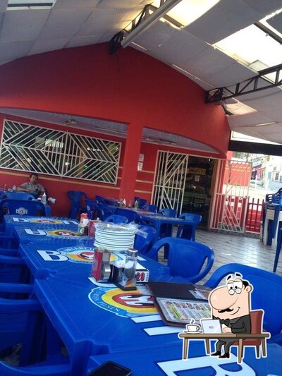 Veja imagens do interior do Costelaria patriarca