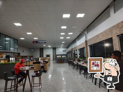 O interior do Parada Brasília