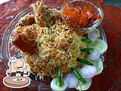 Food at ICCHE HOLO TAI