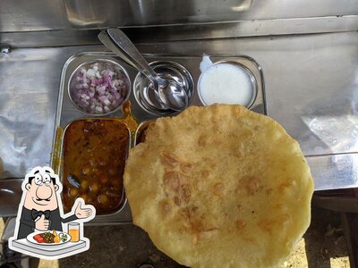 Food at TASTY Treat