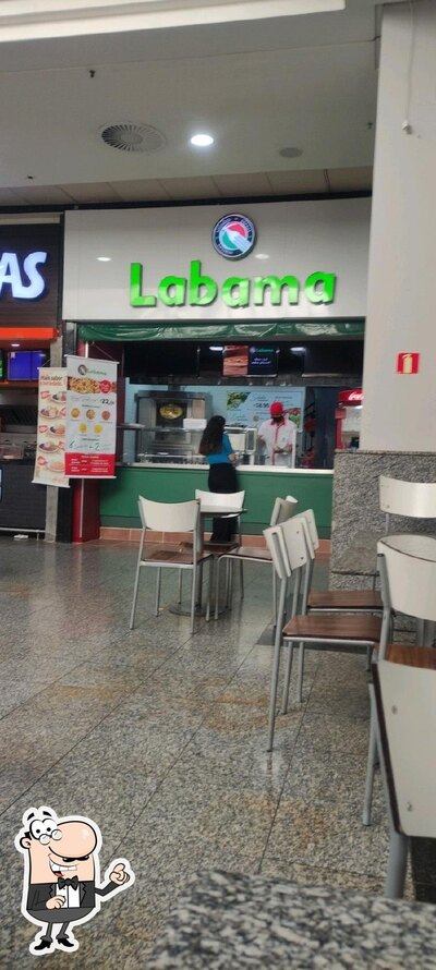 Veja imagens do interior do Labama Restaurante