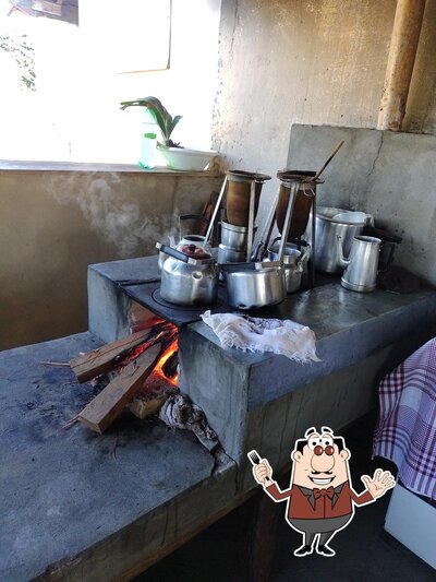 Comida em Café da Roça - Vô Tonho