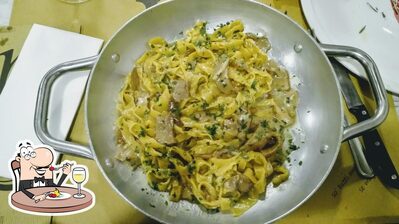 Cibo al Golden Italy Aurelia