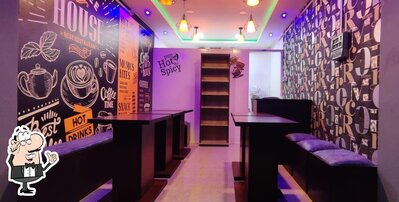 The interior of FOODIES HUBS