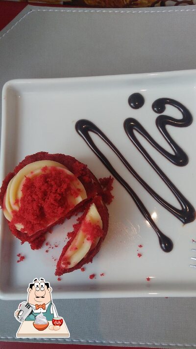 Frisabor Domingos Ferreira: Açaí, Cremes, Frutas, Toppings, Sorvete, Picolé, Sorveteria, Delivery em Recife PE oferece uma variedade de sobremesas