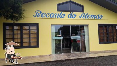 Você pode espairecer no na área externa do Recanto do Alemão