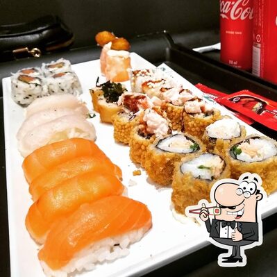 No Koni - Restaurante de Comida Japonesa, você pode tentar sushi