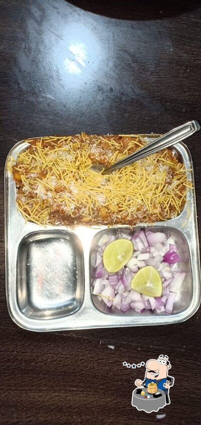 Meals at Gopal paubhaji
