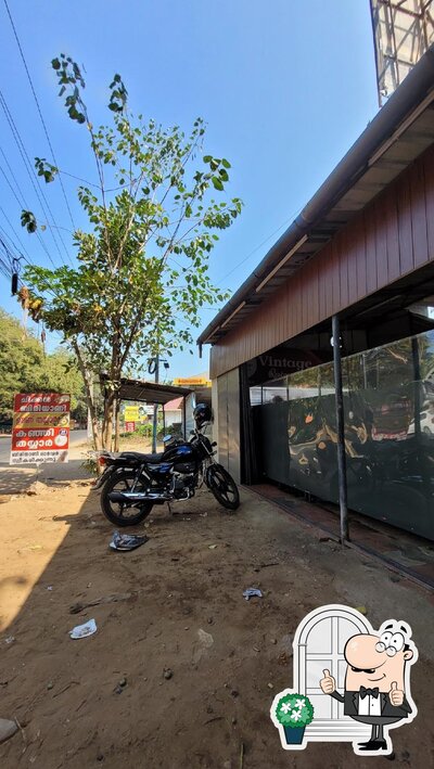 Check out how Vintage Resturant looks outside