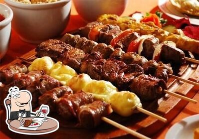 Há uma seleção de refeições para os amantes da carne