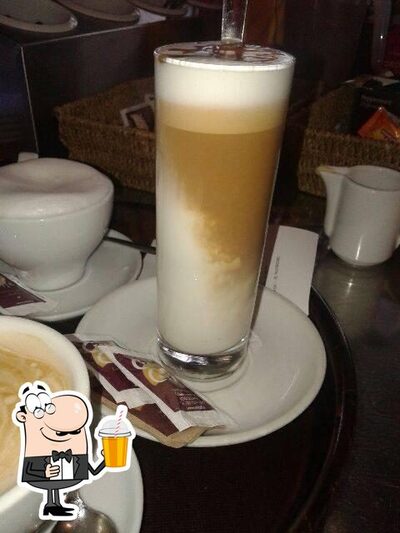 Assaggia le tante cose da bere che propone In Caffe