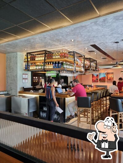 Veja imagens do interior do Restaurante Outback Steakhouse