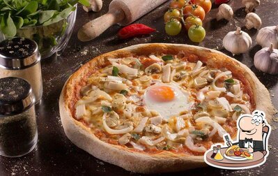 Escolha pizza no Pizzalola Brasília DF