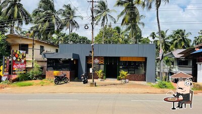 Check out how Hotel MUSAFIR MOOCHIKKAL looks outside